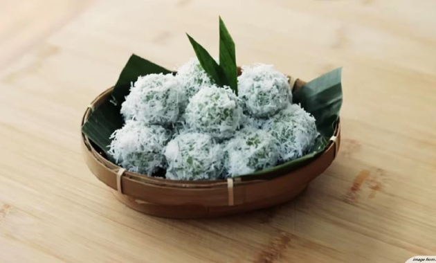 Jajanan Manis Yang Menarik : Klepon Hidangan Tradisional Kenyal Dan Manis